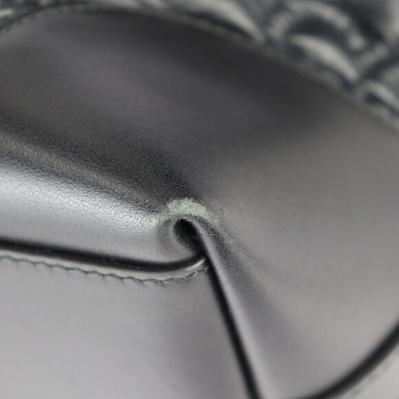 GUCCI Black Leather Shoulder Bag - Picture 6 of 8